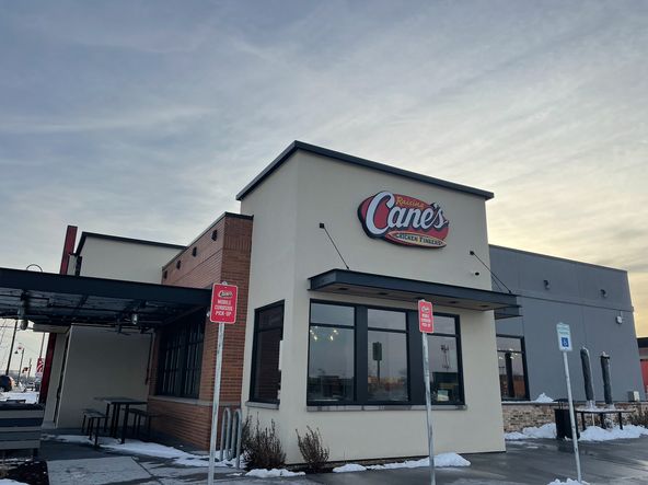 Raising Cane's Chicken Fingers: 3065 White Bear Ave N, Maplewood, MN 55109